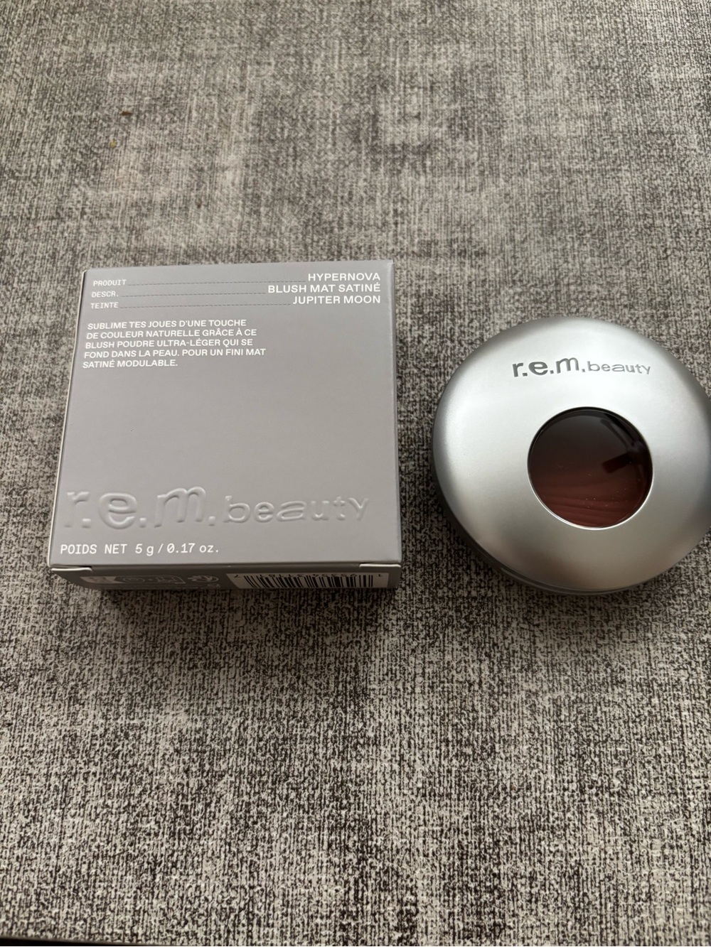 r.e.m. beauty Hypernova Satin Matte Blush FULL SIZE New - Picture 4 of 8